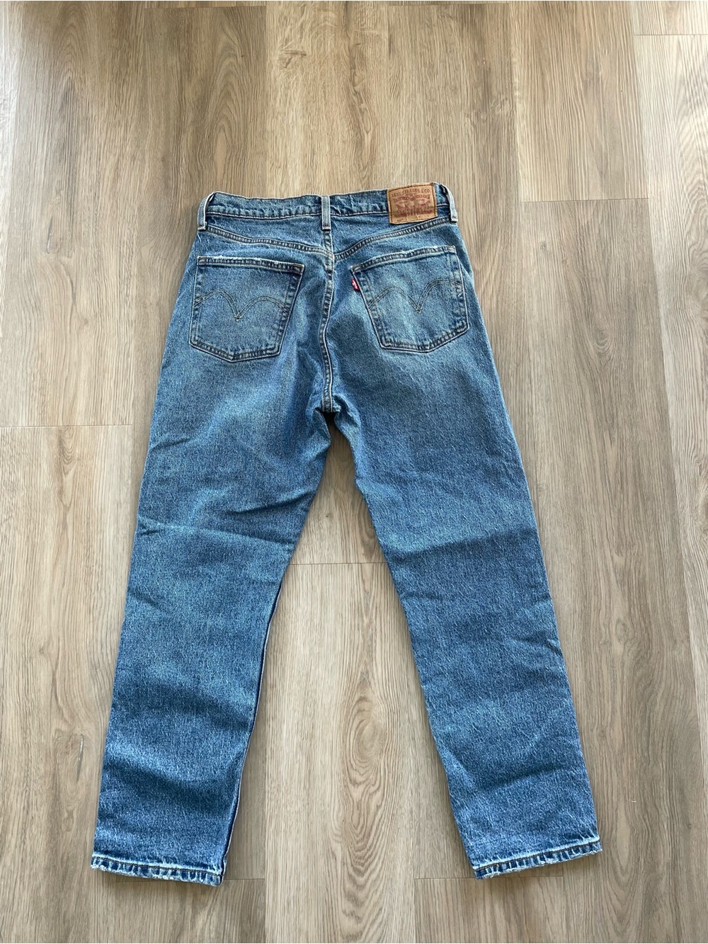 Levi's Classic Straight Fit Jeans - Blue